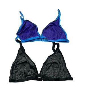 New Victoria's Secret Blue and Black Triangle Bra Bundle Medium